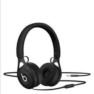 eats by Dr. Dre - Beats EP Headphones - Black